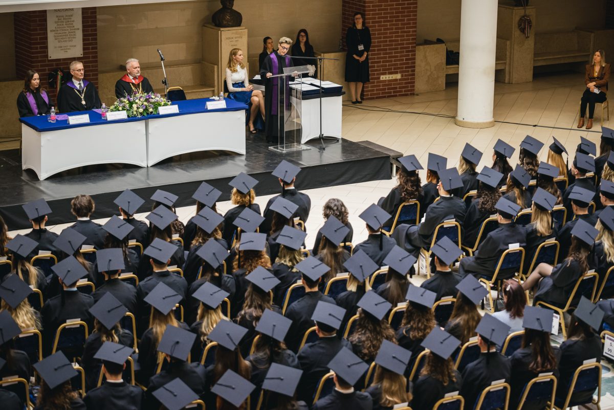 Diplomaátadó ünnepség 2024 | ELTE GTK
